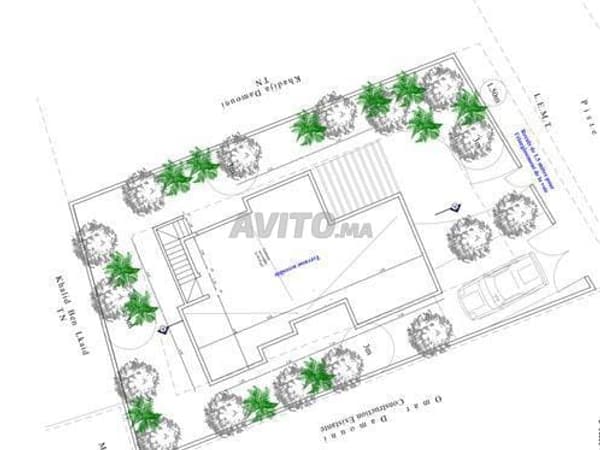 Terrain pour villa de 400 m², plan extérieur autorisé