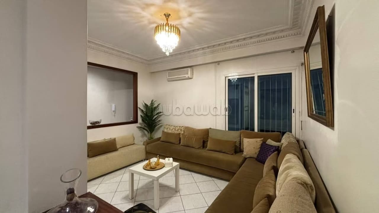 Superbe appartement à louer à Maârif Extension. 3 pièces. Meublé