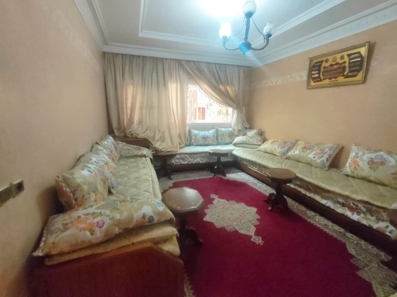 Appartement meublé 90m² Hôpitaux TRAM 7000 Dh
