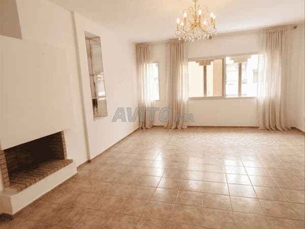 5003330-Appartement à louer à 10000 DH à Gauthier