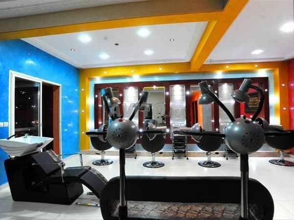 Schönheitssalon und Spa zu übergeben in Hamria, Meknès, 126 m²