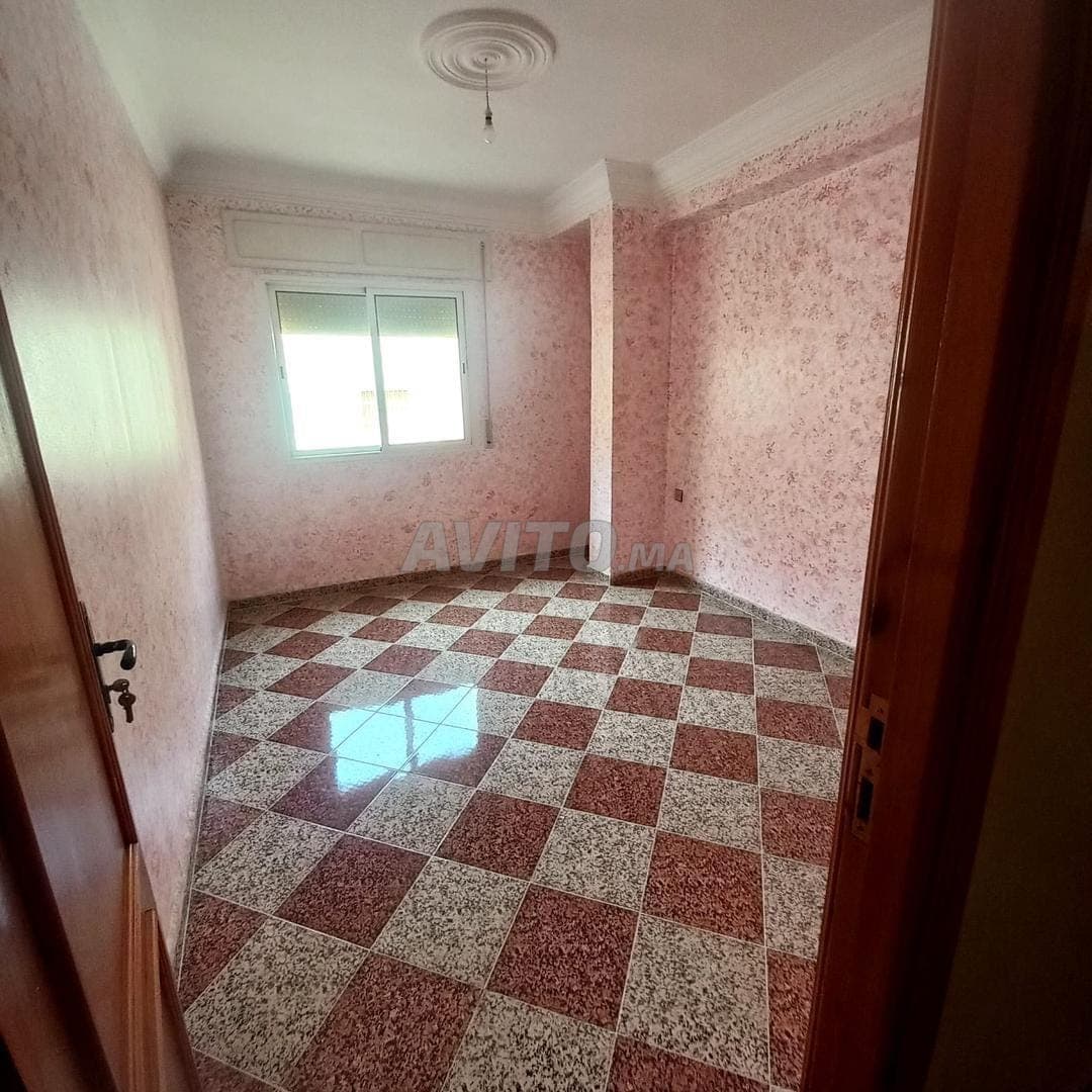 Apartment 78 m², full declaration, elevator, balcony, property management