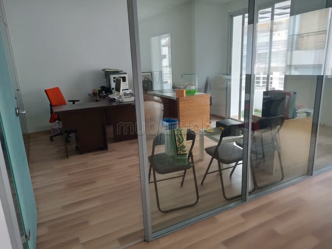 Open-plan office space for rent 150m2 Souissi Rabat