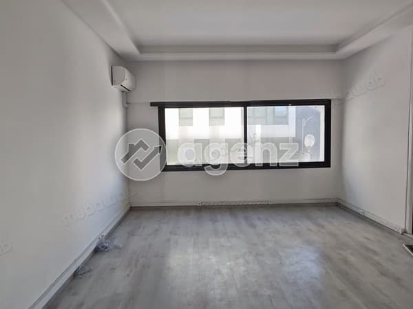 Bureau à vendre 117 m² Racine Casablanca