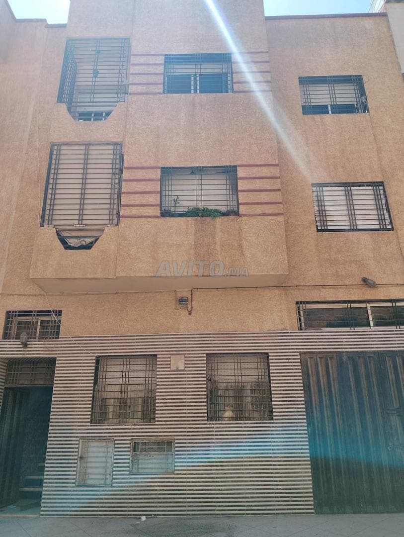 Bel immeuble à vendre