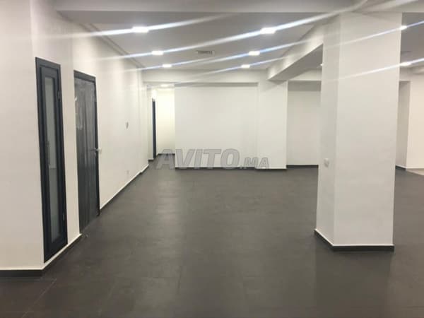 Bureau moderne 165 m² RDC à louer – Bir Anzarane
