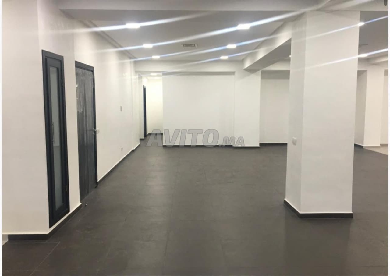 Bureau moderne 165 m² RDC à louer – Bir Anzarane