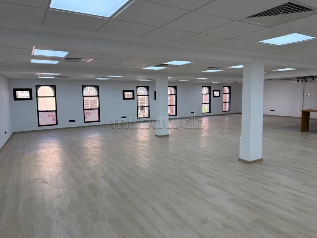 Plateau de oficinas en alquiler o en venta en Guéliz