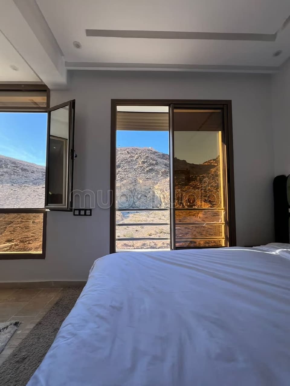Superbe appartement à louer à Guéliz. 3 grandes pièces. Meublé