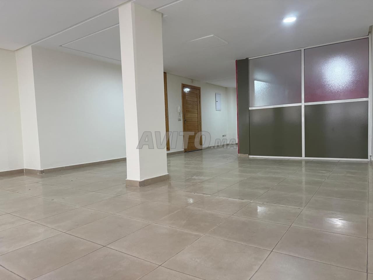 Bureau 100m à Mersultan Omar Riffi