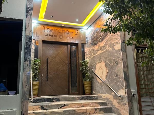 Beautiful apartment for rent in Tria atlas. 3 rooms. With lift