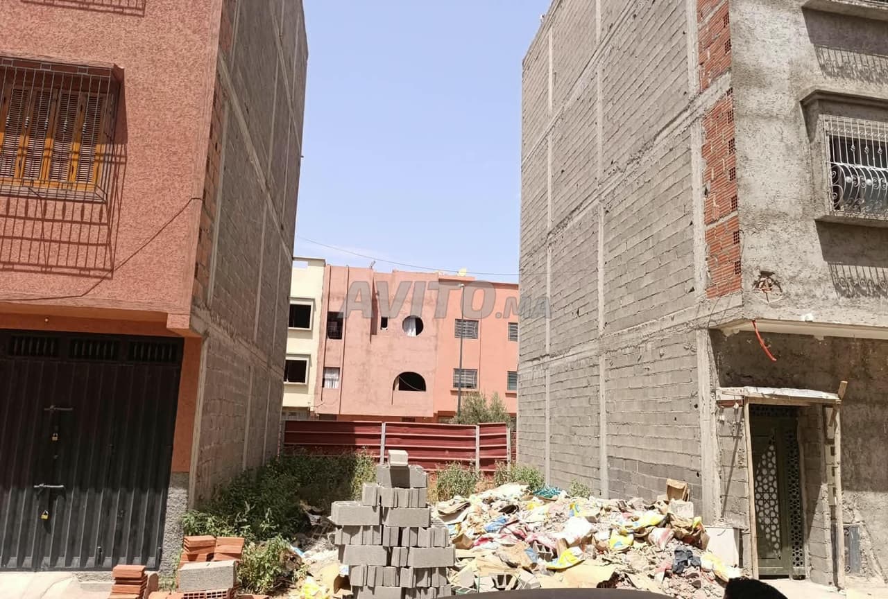 Terreno semicomercial de 70 m²