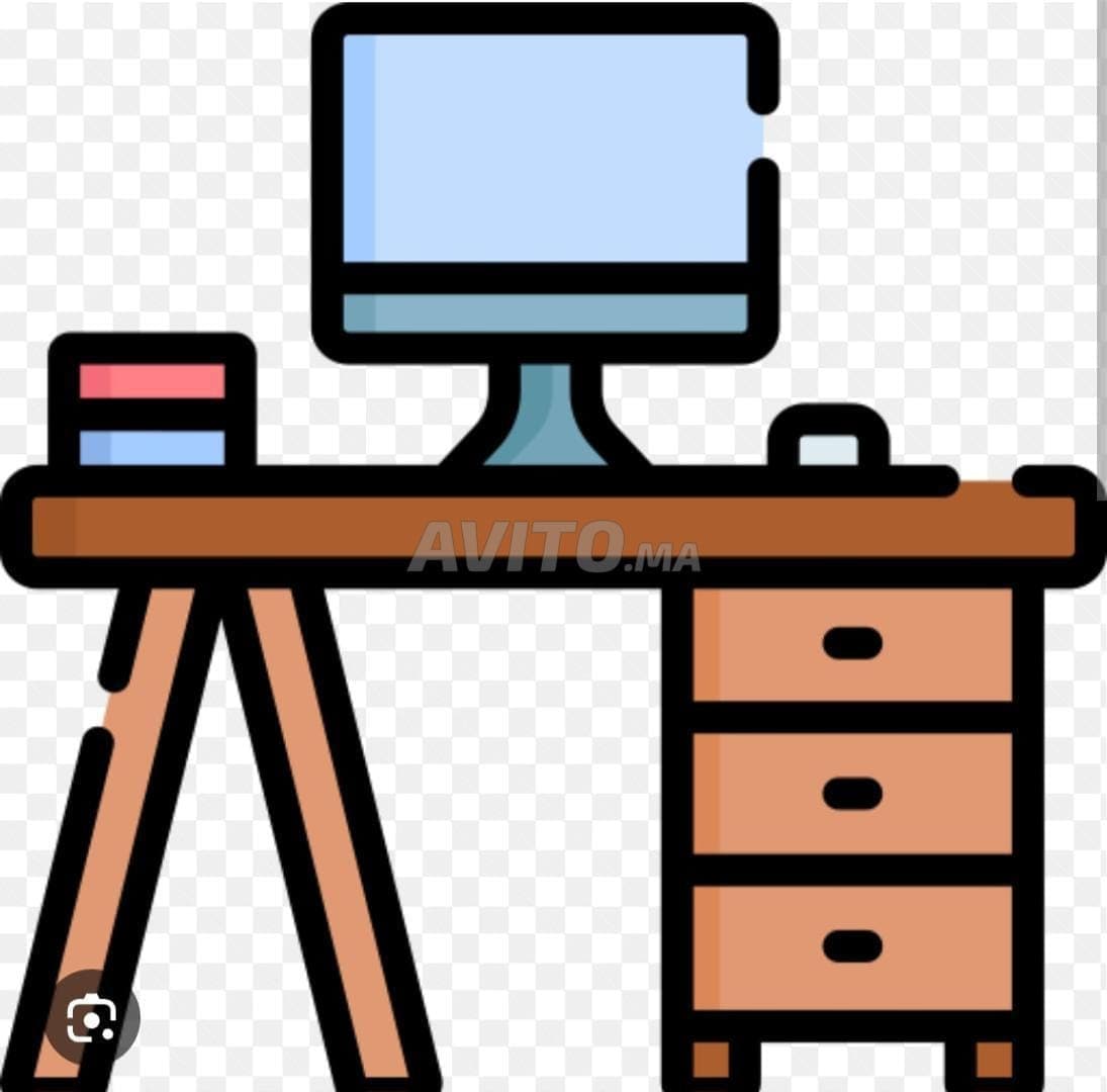 شقة مكتب من الطابق الأول
