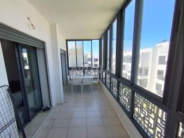 APPART MEUBLÉ AVC TERRASSE proche des Sablettes