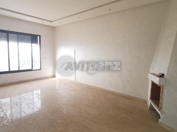 CMN-SI-2084 - Appartement à vendre à Bourgogne Est