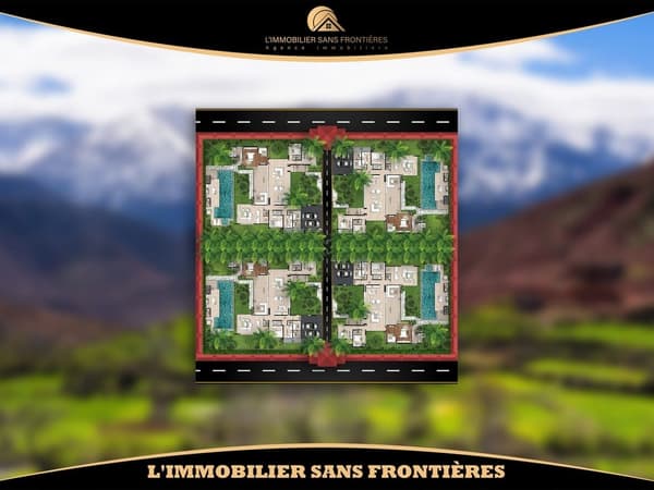 Terrain à Route Ouarzazate KM 10, SA2 + 1 hectare, Marrakech : à vendre