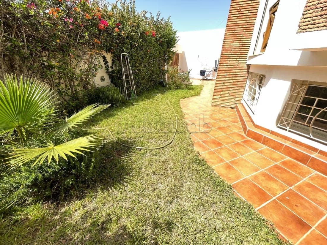 Belle Villa à vendre de 280m2 à Founti