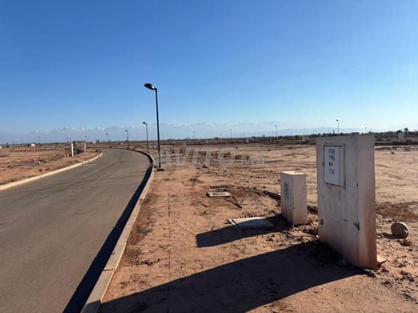 Terreno en venta con vistas a las montañas del Atlas