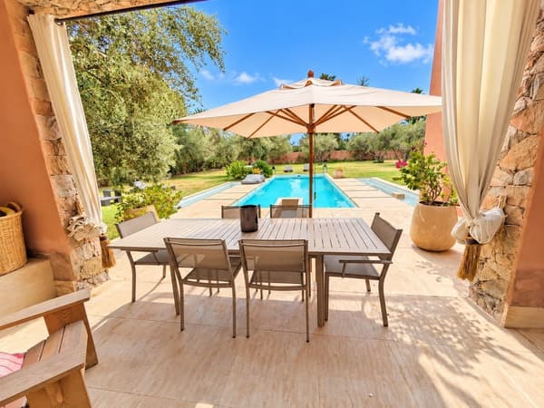 Villa 2742 m² à vendre à Marrakech Route De Fes