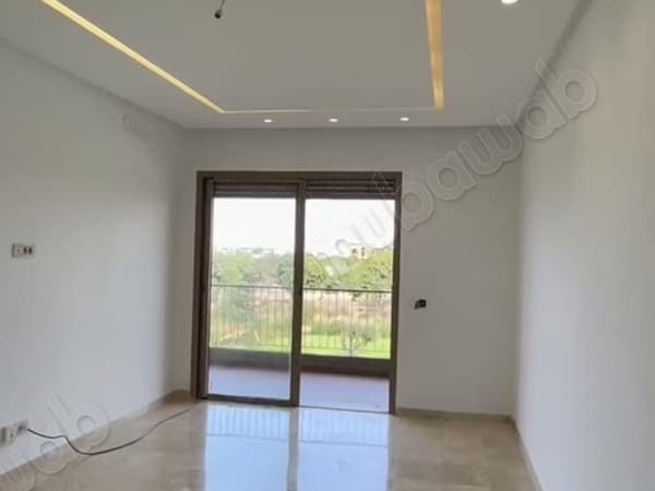 Appartement vide ou meublé à louer à dar bouazza