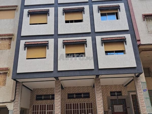 House for sale in the Al-Nasr neighbourhood, 3 floors, 120 m² surface area