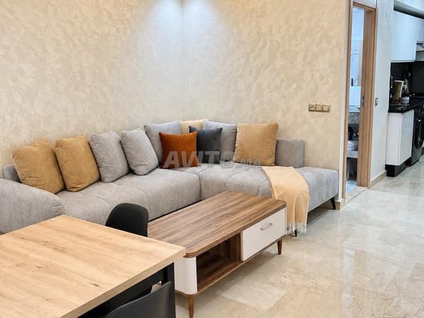 🏡 Modern en elegant studio te huur voor lange termijn ✨