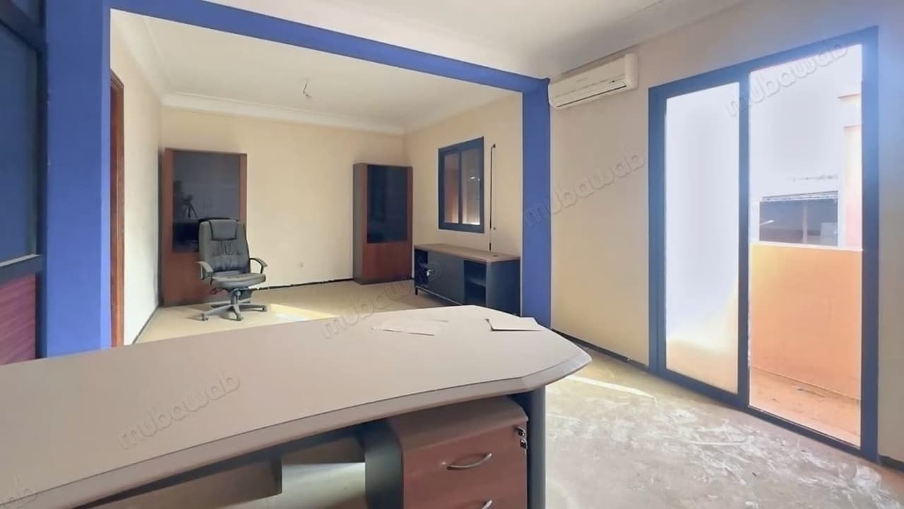 Bureau 93 m² à vendre à Ain Mezouar, Marrakech