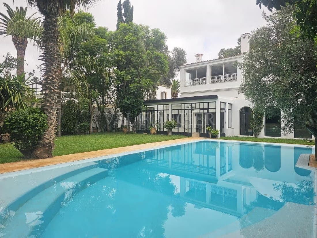 Sublime villa 1200m2 en location à Californie, Casablanca