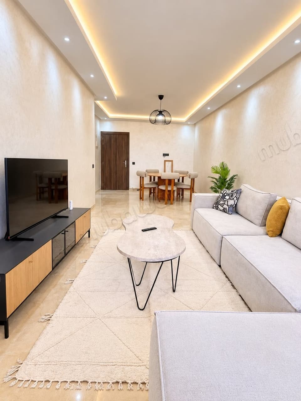 Lovely Furnished 3-Room Apartment with 2 Swimming Pools