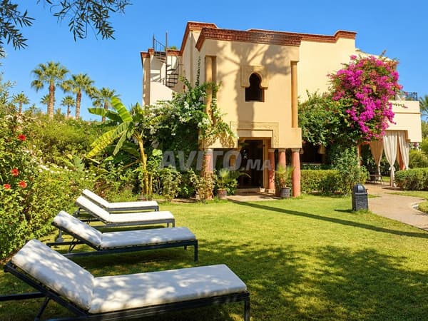 Appartement à louer 350 m² à Marrakech