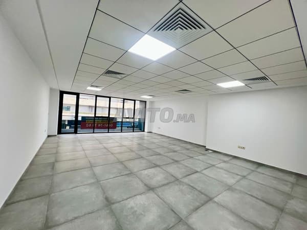 Plateau de bureau neuf de 80m2 au Maarif
