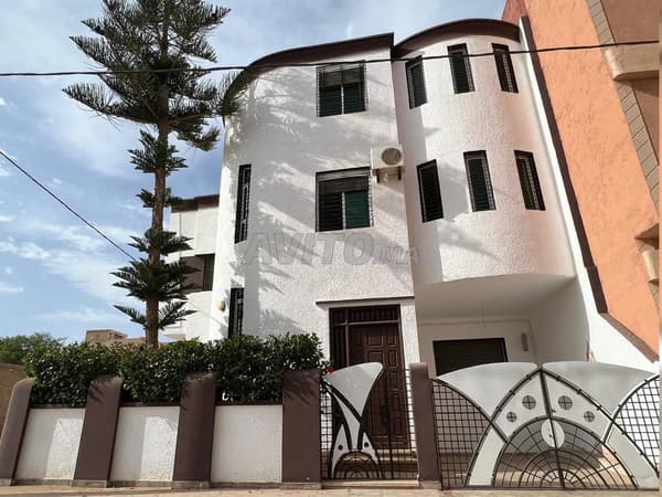 Villa 2 façades à 750 m de la plage – Saïdia