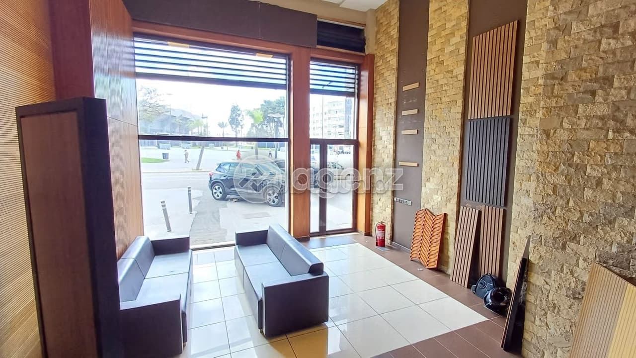 Commerce à vendre 286 m² Les princesses Casablanca