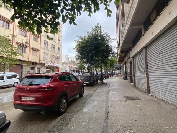Local Commercial Vide A Louer Dradeb Tanger