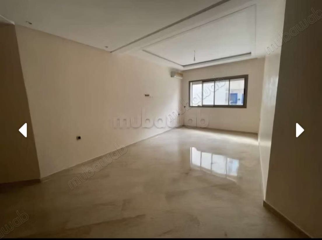 Superbe appartement à louer à Mannesmann. 1 Pièce. Avec ascenseur et espace vert