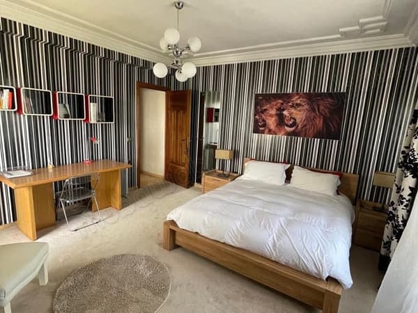 Location d'un appartement à Riyad. Superficie 140 m². Meublé