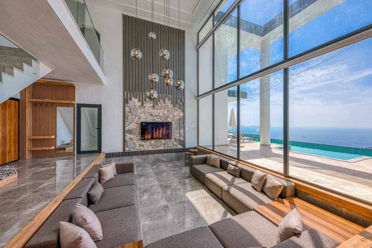 Terreno para villa de 1327 M2 con vista al mar en ANFA