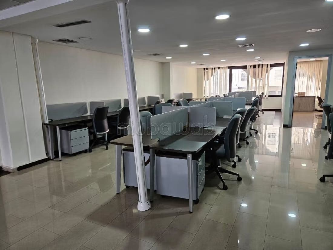 1000 m2 Kantoor te Koop op Abdelmoumen
