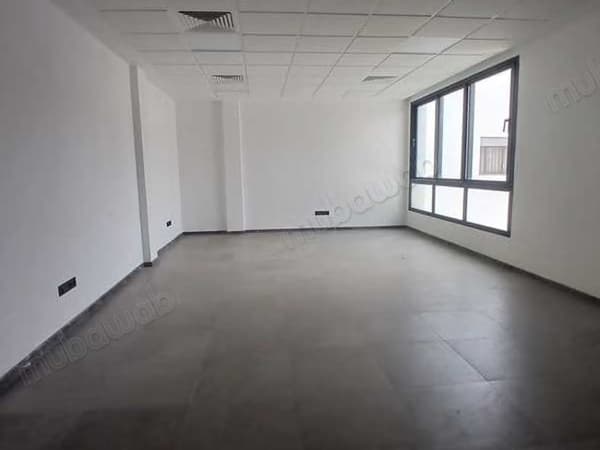 Bureau à Louer de 51.0 m² à Casablanca, Almostakbal