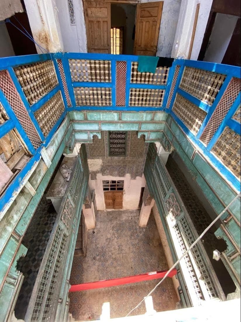 Casa tradicional y colorida en venta con 8 habitaciones