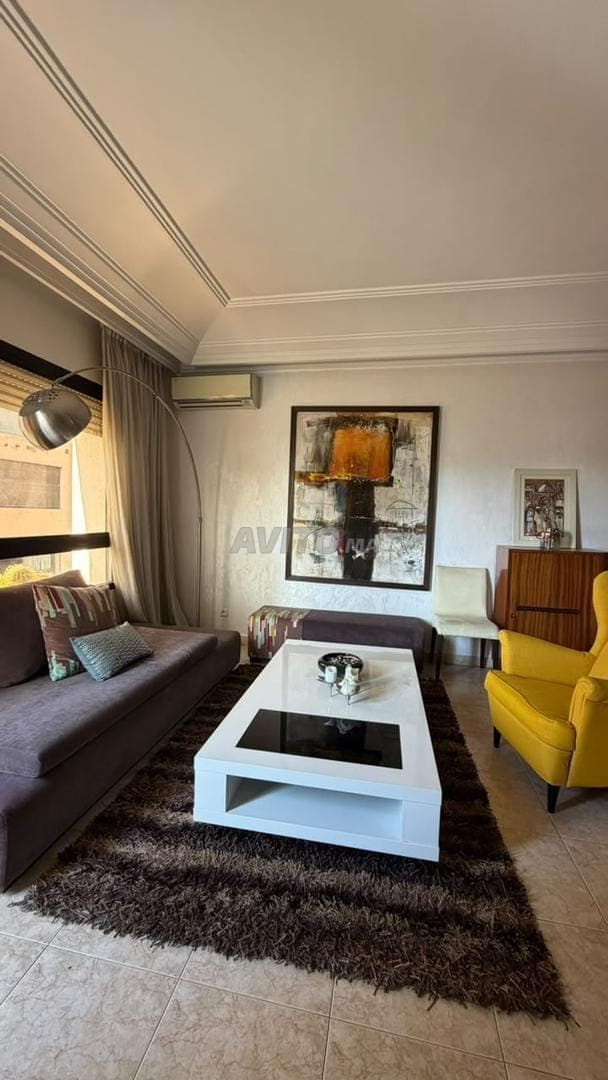 Racine à louer grand appartement meublé