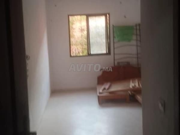 Appartement à louer Tamansourt 1er étage 1800 dirhams