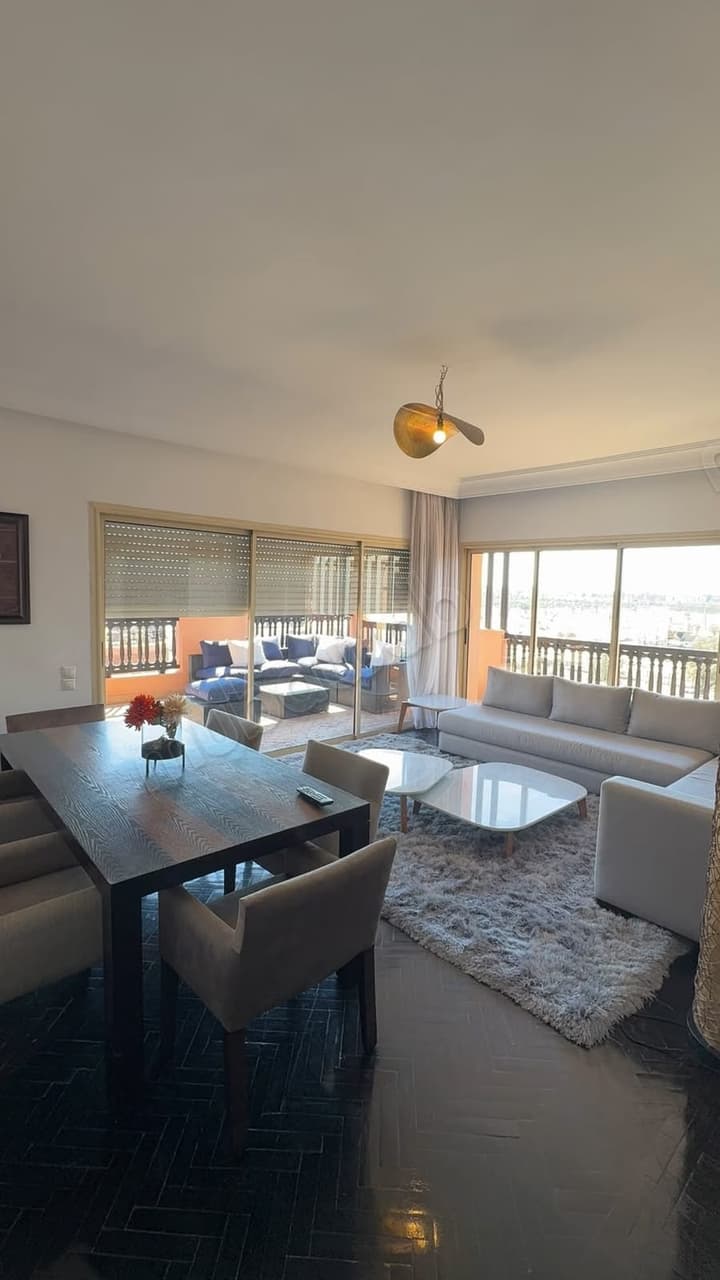 Splendido appartamento 3 camere arredato Hivernage