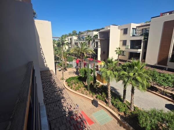 2 pièces 70m2 meublé M Avenue
