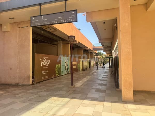 Magasin à vendre à Prestigia .