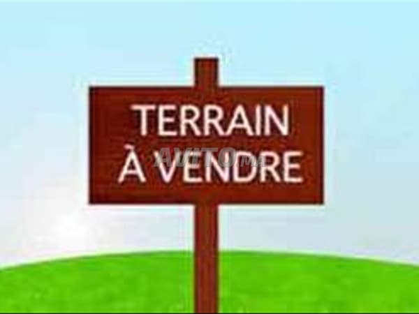 Terrain de 327 m² à vendre à laksour Route de casa