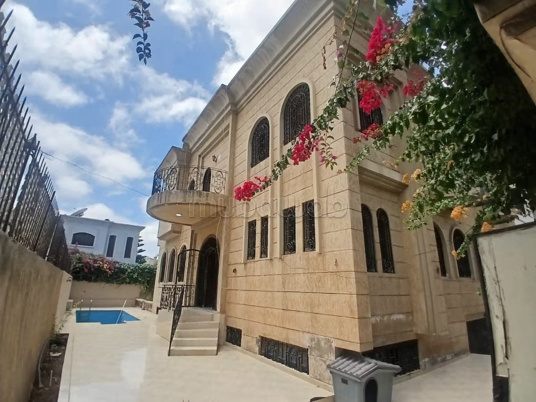 Villa à louer à Sidi Maarouf
