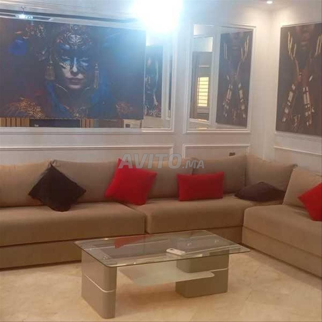 214621-شقة للإيجار بـ 12000 درهم في كليز
