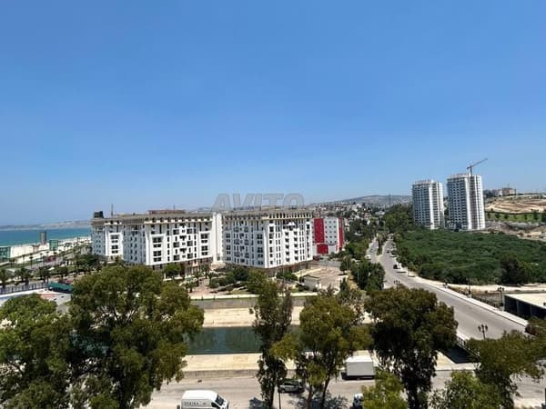 Appartement meublé à louer mensuellement sur la corniche de Tanger