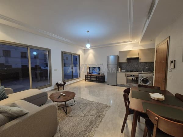 Studio meublé à louer de 85 m²
